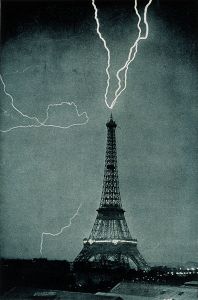 Lightning striking Eiffel Tower, 1902
